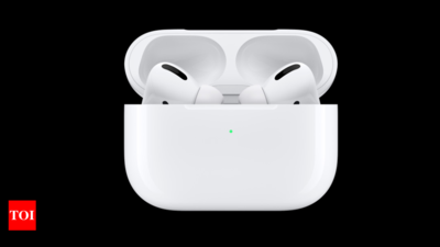 AIRPODS Black Airpod Pro 4 at Rs 750/piece in New Delhi