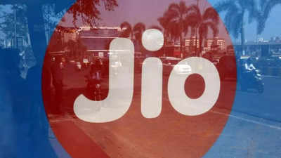 Jio pays DoT Rs 31,000 crore dues for spectrum