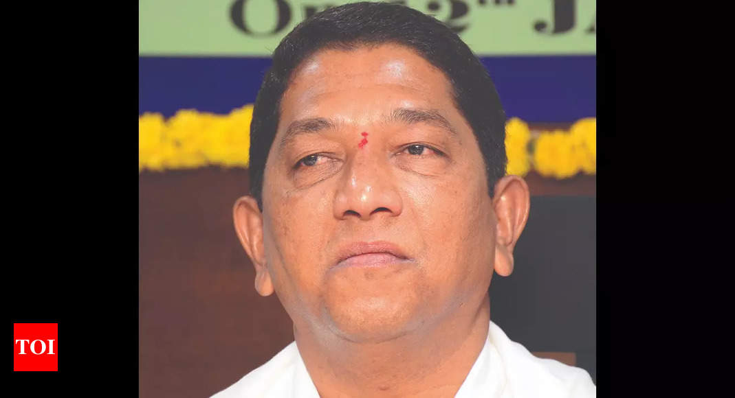 Sex Scandal Case Goa Police Not To Register Fir Against Ex Minister Milind Naik Goa News 3554