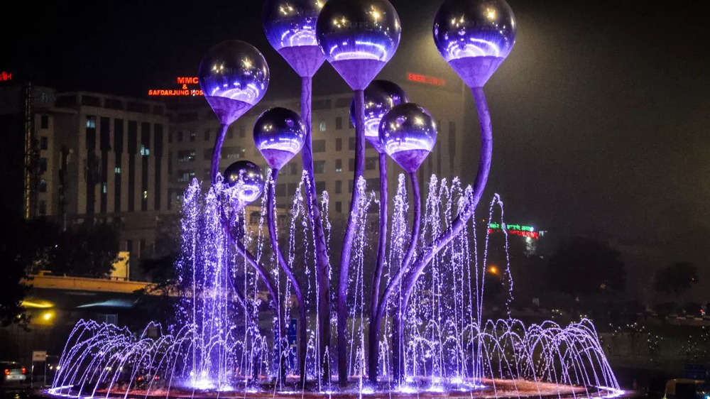 Photos from Delhi: Sprouts at AIIMS flyover get colourful fountain