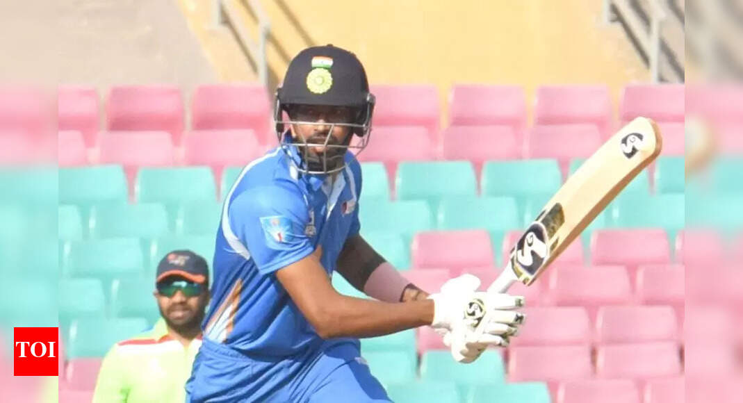 Live: 50-yr-old attempts self immolation near SC, rushed to hospital