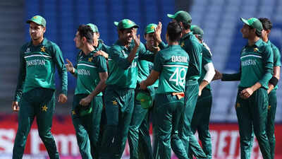 Icc U 19 World Cup England Pakistan Cruise To Quarterfinals Bangladesh Bounce Back With Win Cricket News Times Of India