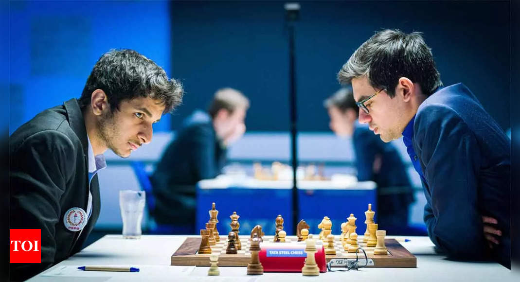 Giri beats Carlsen in Round 4 of the Tata Steel Masters