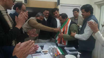 Expelled Uttarakhand BJP minister Harak Singh Rawat joins Congress