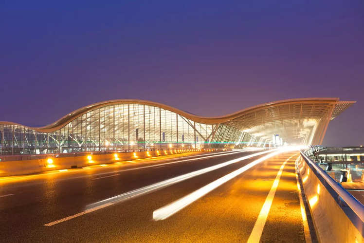 Exploring the 8 largest airports in the world! | Times of India Travel