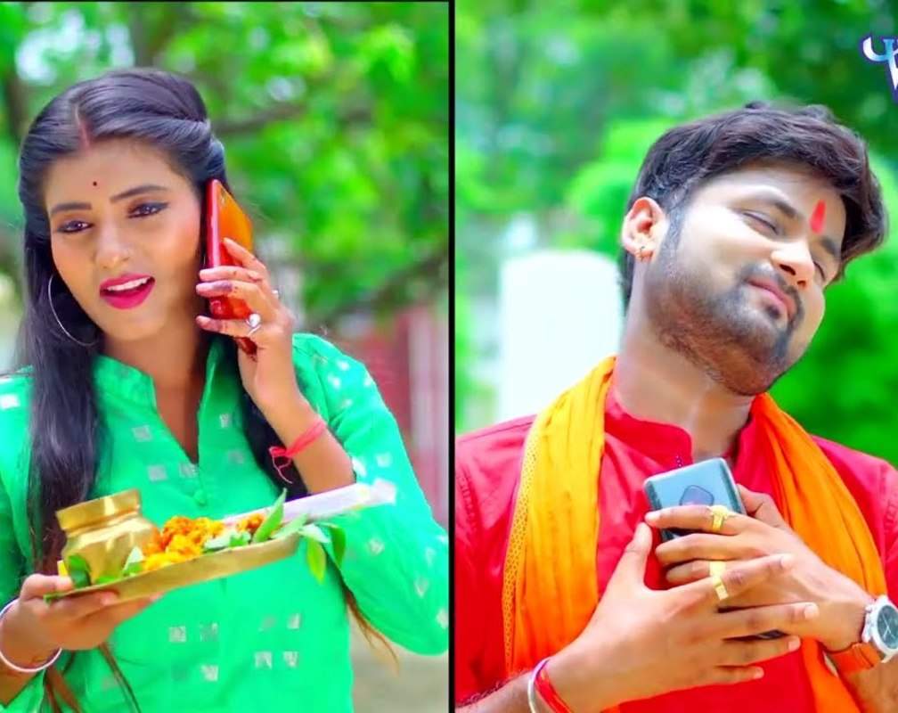 
Watch Popular Bhojpuri Video Song Bhakti Geet ‘Shiv Ji Se Ka Mangalu Ha’ Sung by Ranjeet Singh
