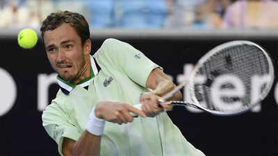 Australian Open: Medvedev faces tactical test against Cressy