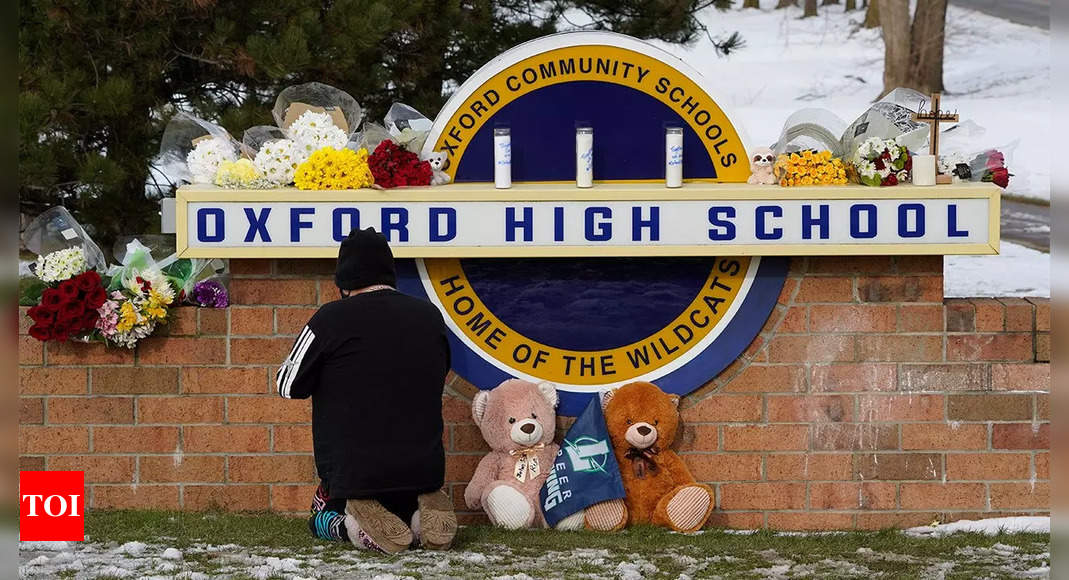 Oxford High School reopening nearly 2 months after shooting