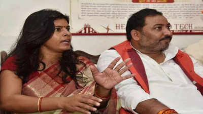 UP: Minister Swati Singh, hubby vie for same seat, leave BJP in a fix