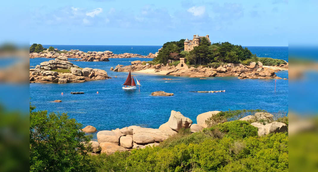 22 Magical Islands in France to Discover - Le Long Weekend