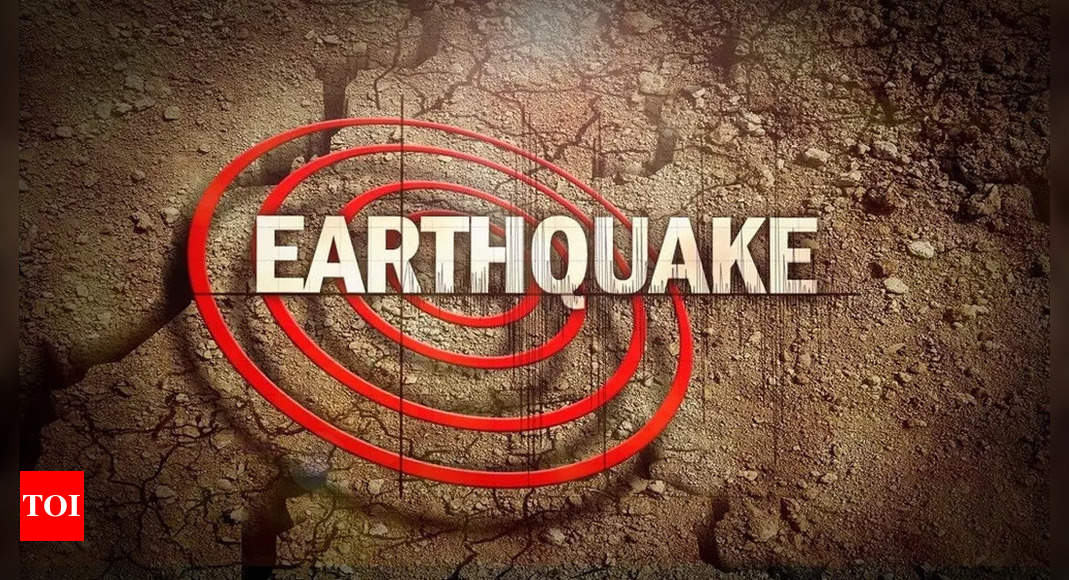 2 killed, dozens injured as 2 quakes shake southwest Haiti