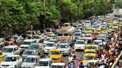 Office-time traffic hit in central, South Kolkata due to Republic Day rehersal