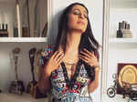 Bigg Boss fame Kashmera Shah turns heads with her glamorous avatar