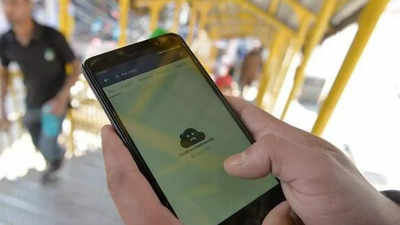 R-DAY: Internet services on mobile devices suspended in Kashmir