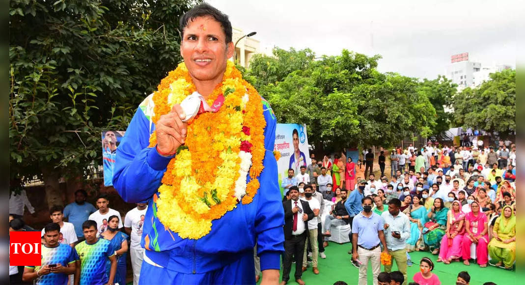 Padma Bhushan honour for me is a huge moment for entire community: Jhajharia