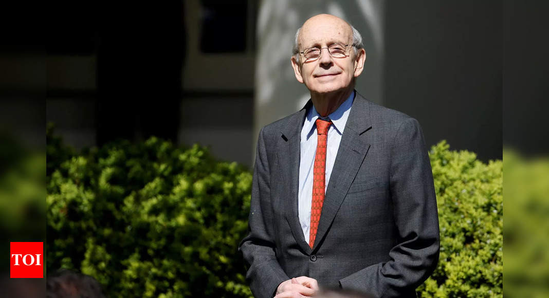 Liberal US Supreme Court Justice Breyer to retire
