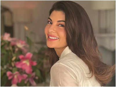 Jacqueline Fernandez shares her FIRST post since her photo with conman Sukesh Chandrasekhar went viral