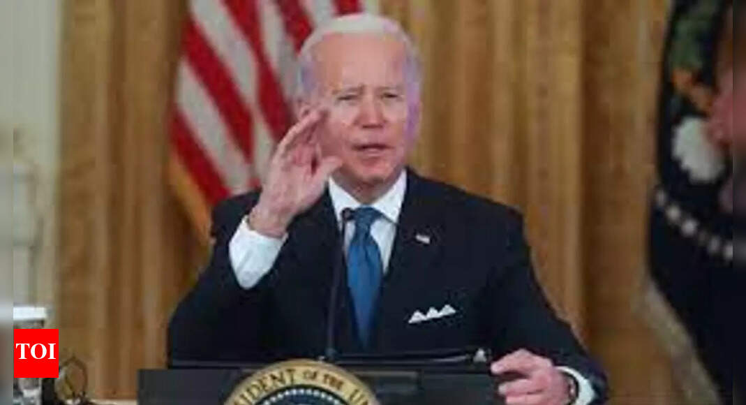 US President Biden calls Ukrainian President; commits to supporting its sovereignty and territorial integrity