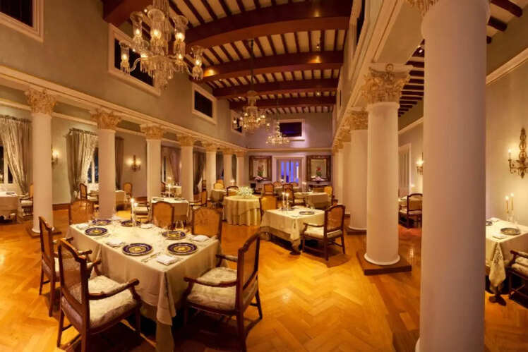Taj Falaknuma Palace, Hyderabad