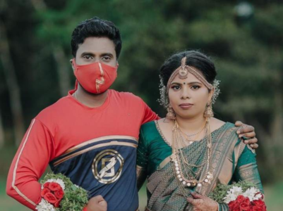 Groom dressed as 'Minnal Murali' for wedding