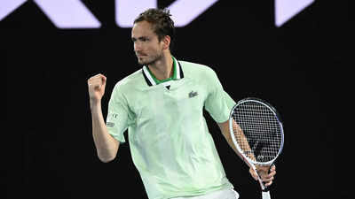 Australian Open: Medvedev takes down Tsitsipas to set up Nadal date in final