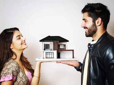 Bigg Boss OTT winner Divya Agarwal and beau Varun Sood buy their first house together in Mumbai; share heartwarming posts