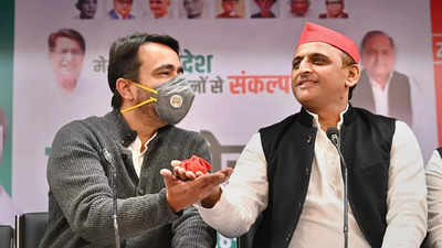'Who is accepting it?' Akhilesh Yadav on BJP's 'invite' to RLD's Jayant Chaudhary