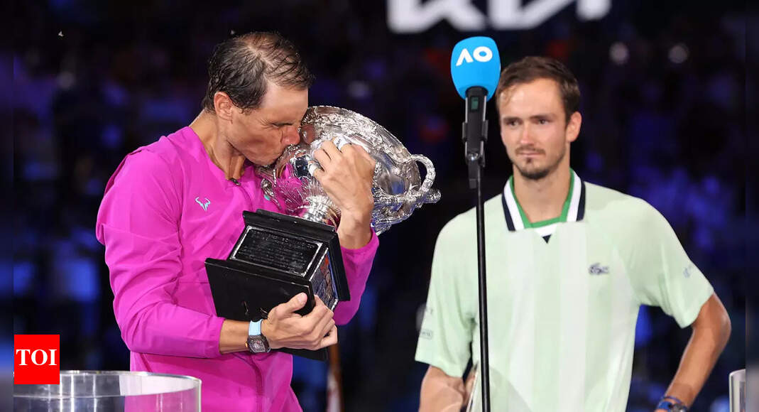 Aus Open Final Live: Nadal, Medvedev chase history