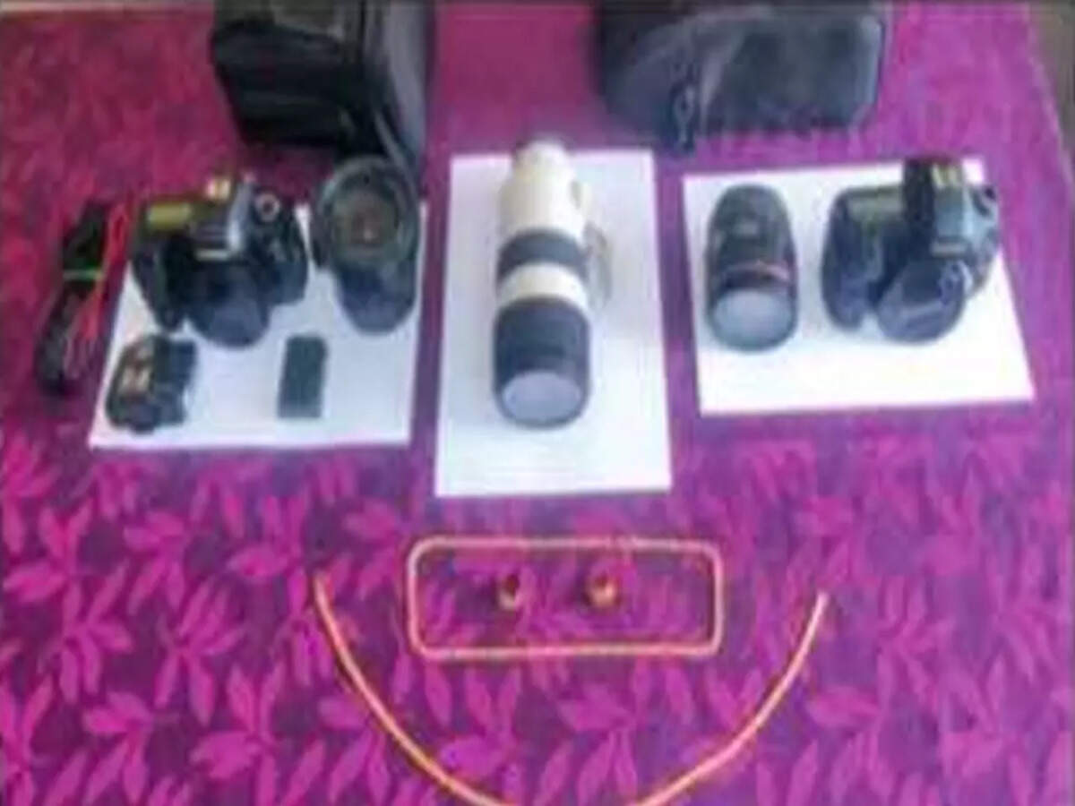 Villivakkam Man Poses As Guest At Weddings Decamps With Cameras Arrested Chennai News Times Of India