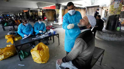 India Covid Cases India Reports 2 09 Lakh New Coronavirus Cases And 959 Deaths Active Cases Reach 18 31 Lakh India News Times Of India