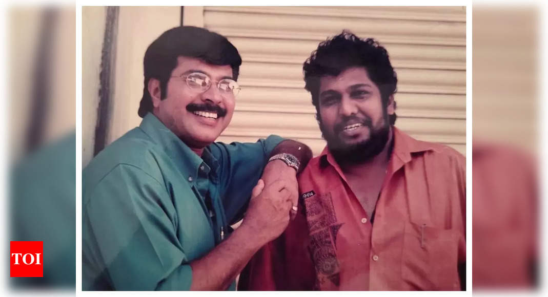 Shaji Kailas shares a throwback picture with Mammootty, fans speculate ...