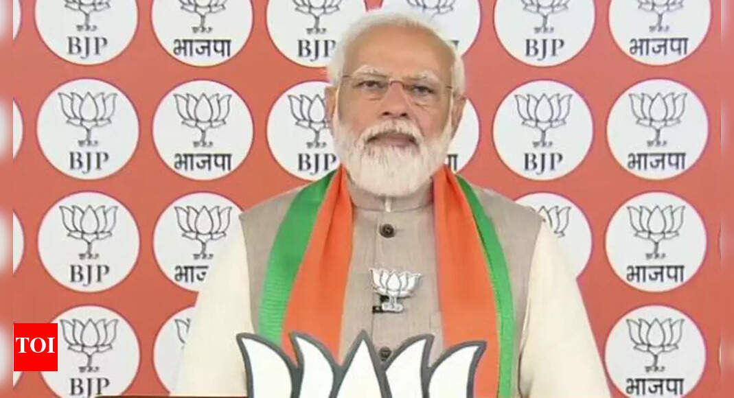 Previous govt celebrated when UP was burning due to riots: PM