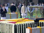 Nation pays homage to Mahatma Gandhi on 74th death anniversary; see pics