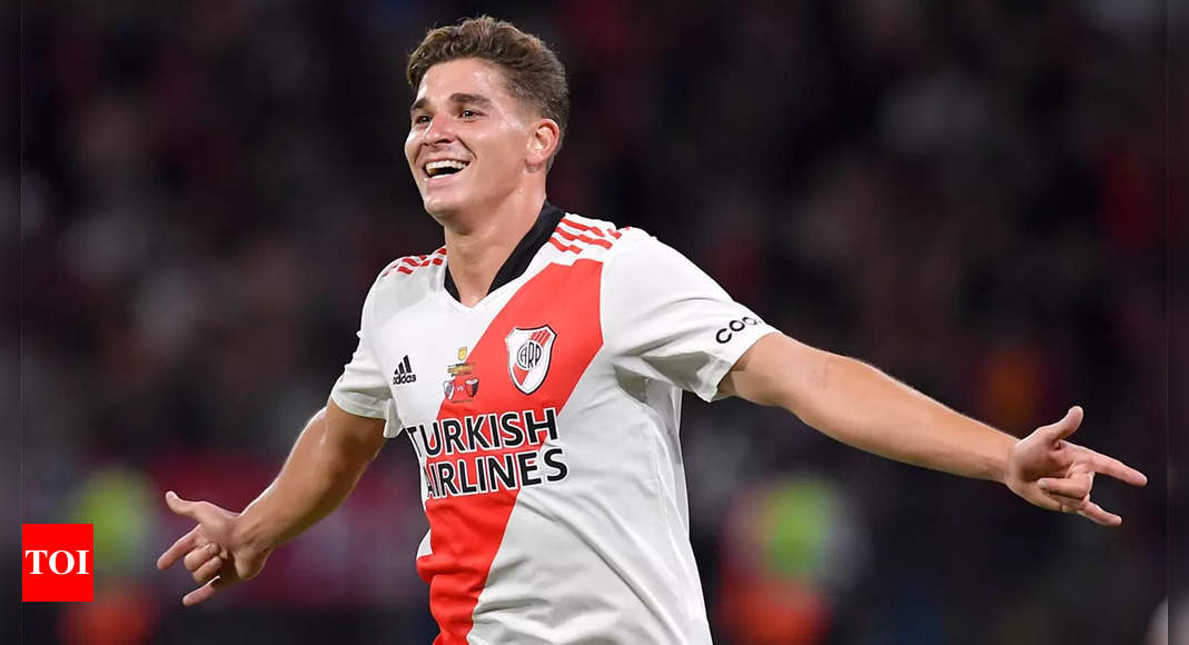 Julian Alvarez to Manchester City: River Plate forward likened to Sergio  Aguero after breakout year in Argentina, Football News