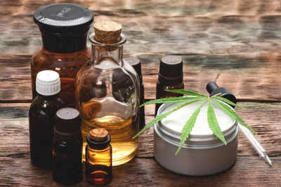 Hemp Oil Benefits & Uses for Skin, Diet & More