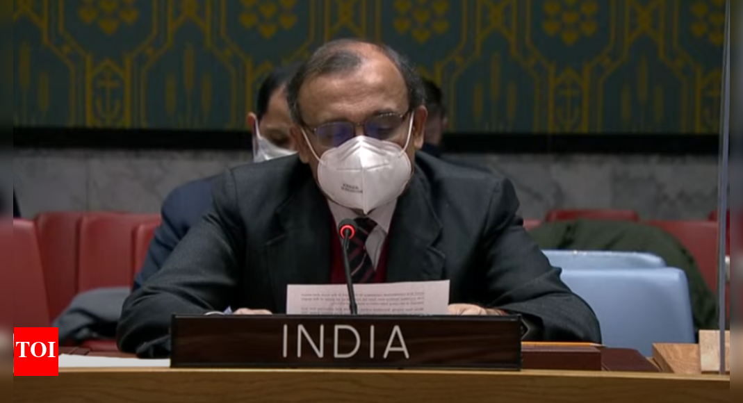 India takes middle path at UN, abstains from vote on Ukraine