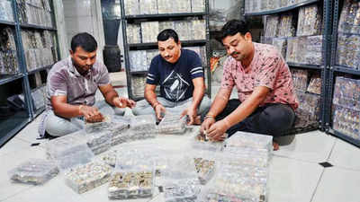 Union budget 2022: Duty on raw material import to hurt Rajkot's imitation jewellery business