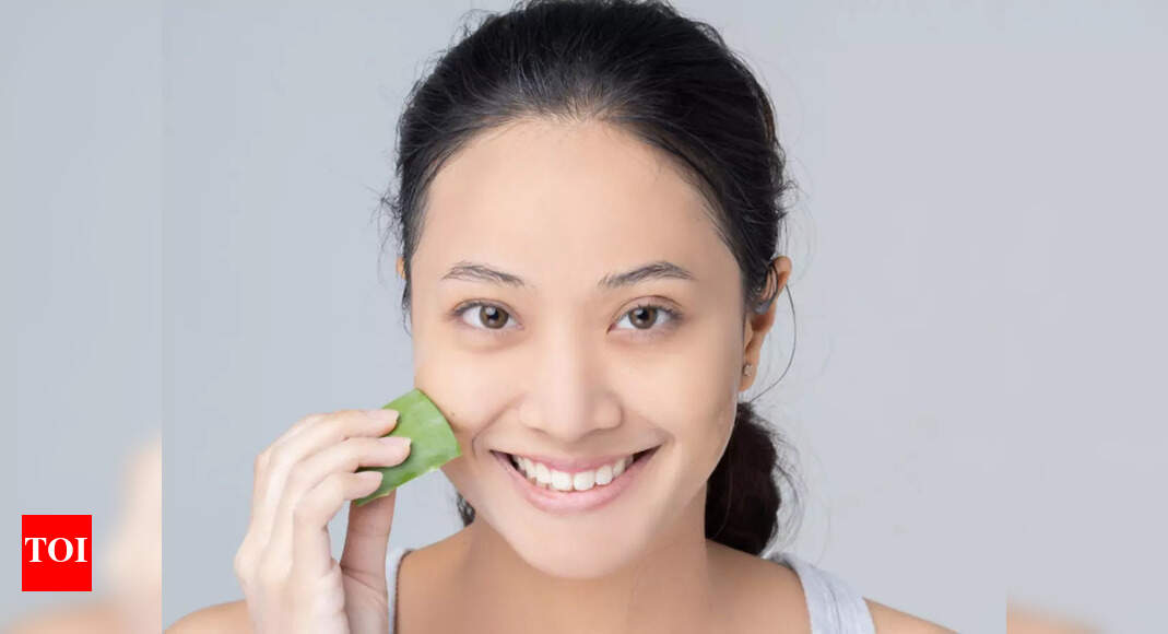 How aloe vera and coconut oil help you get luminous skin – Times of India