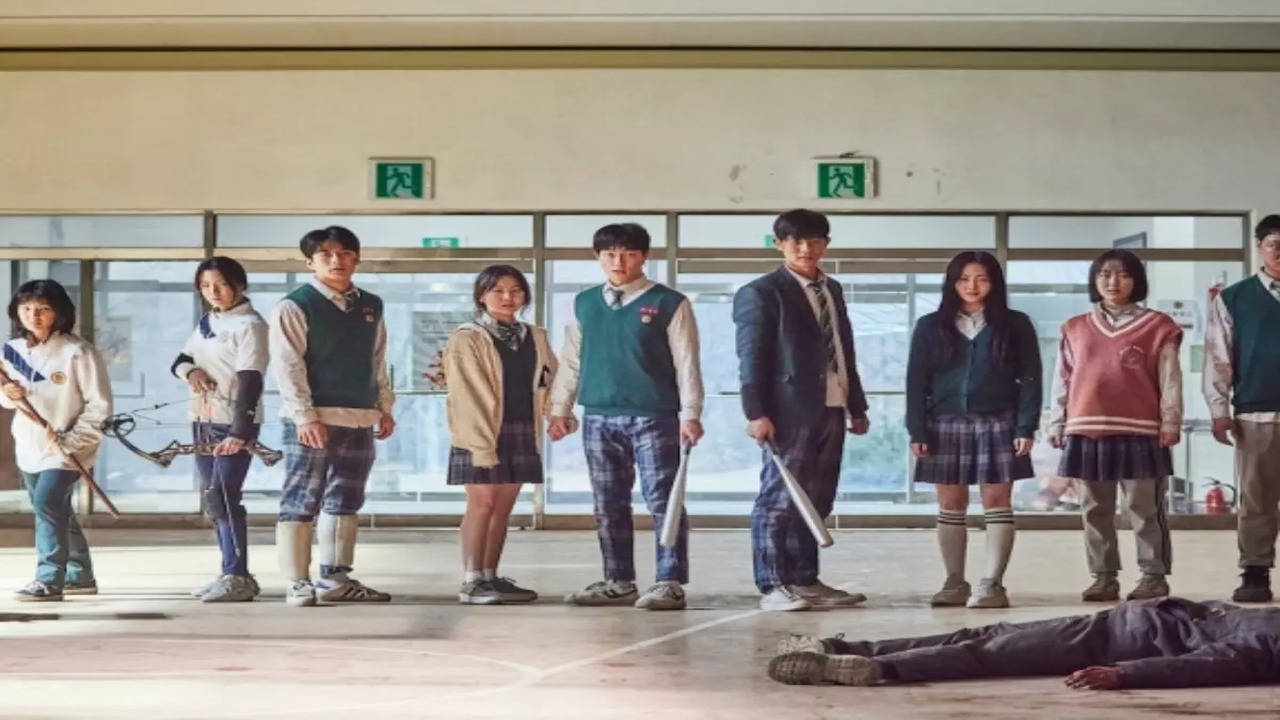 All Of Us Are Dead' filmmaker Lee Jae Kyoo on addressing bullying and teen  pregnancy in the show: These issues are 'not just confined to the school' -  Times of India