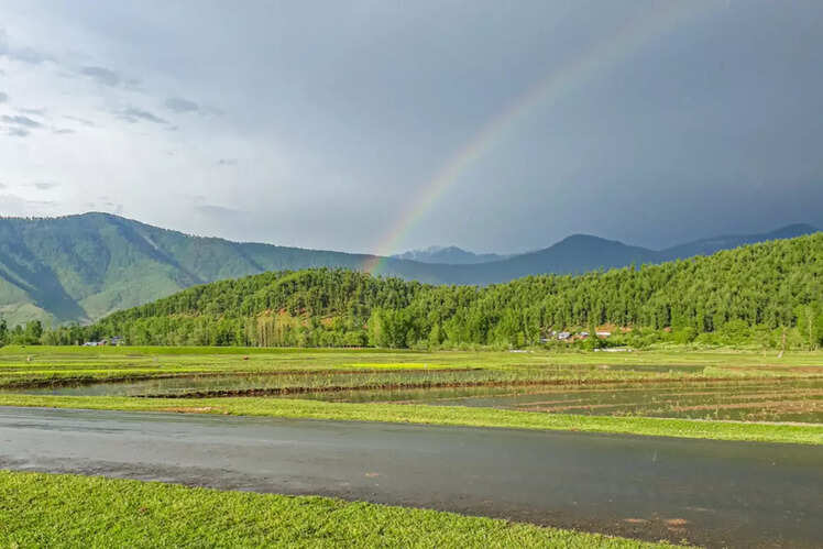 ​Discover Lolab Valley