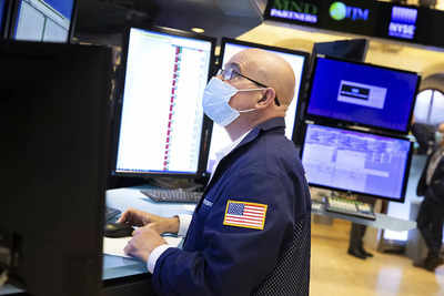 US stocks: Wall Street posts 4th straight gain
