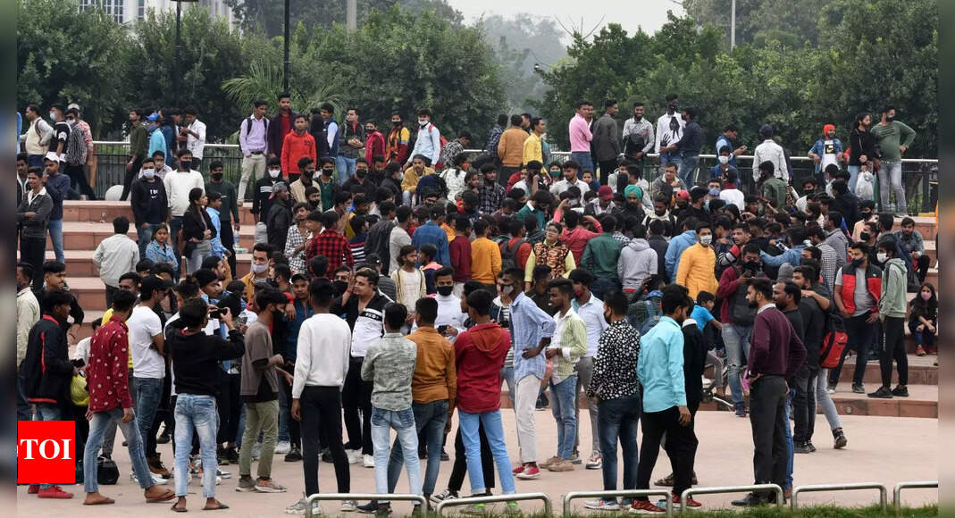 34 states/UTs report decline in Covid cases: Key points