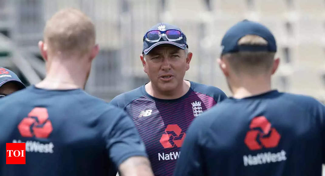 There are positives out of this  England head coach Chris Silverwood  after 3rd Test humiliation 