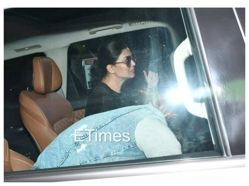 Sushmita Sen spotted and snapped with ex-boyfriend Rohman Shawl months after break up; latter hides his face from paparazzi – See pics