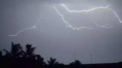 Bihar: Met department predicts thunderstorms today