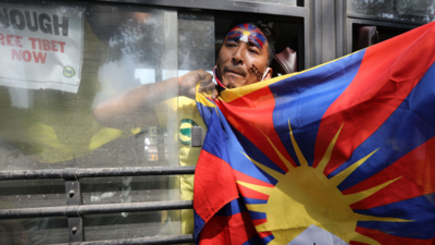 Tibetans in India demonstrate against Beijing Olympics