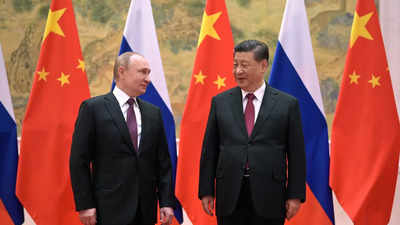 Russia and China line up against US in 'no limits' partnership