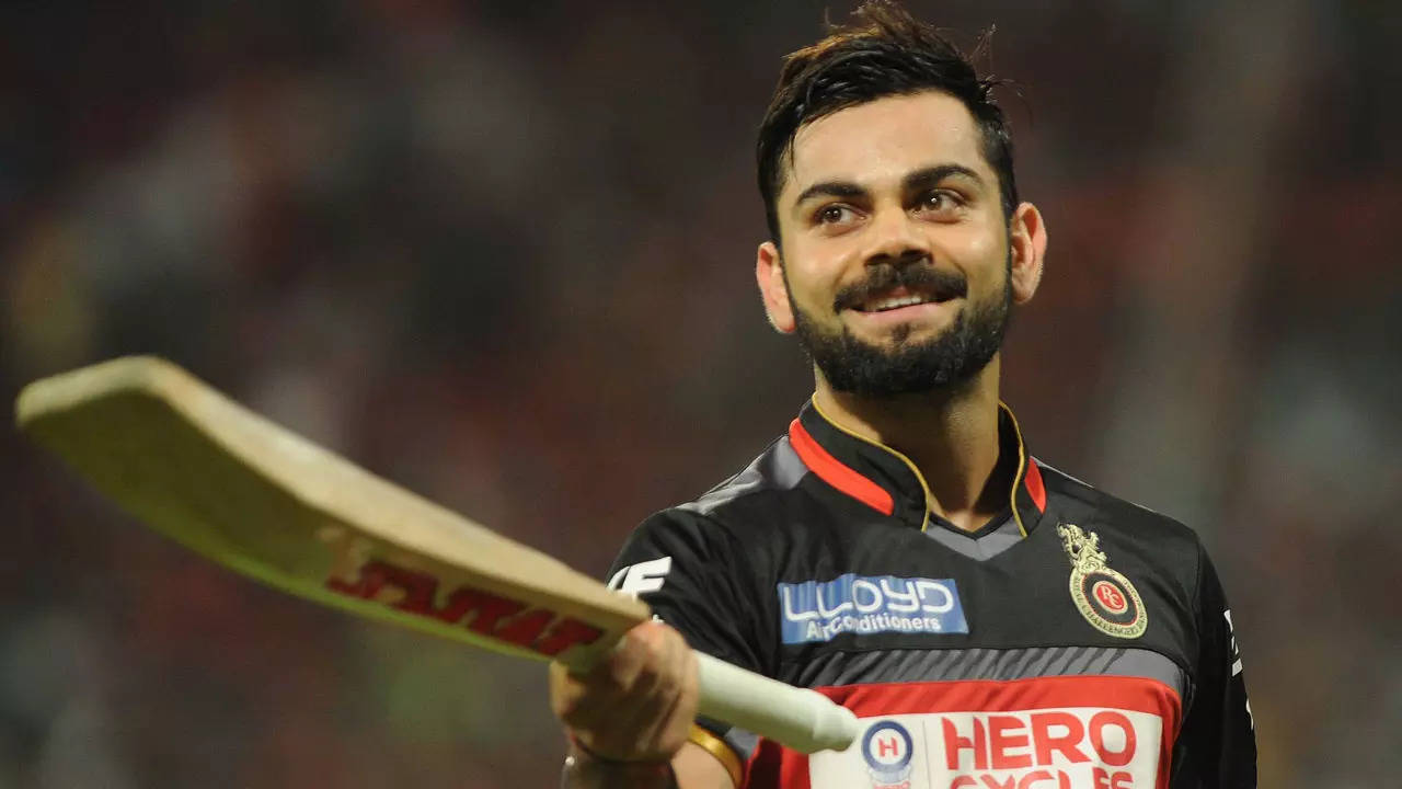131 Virat Kohli Rcb Photos & High Res Pictures - Getty Images