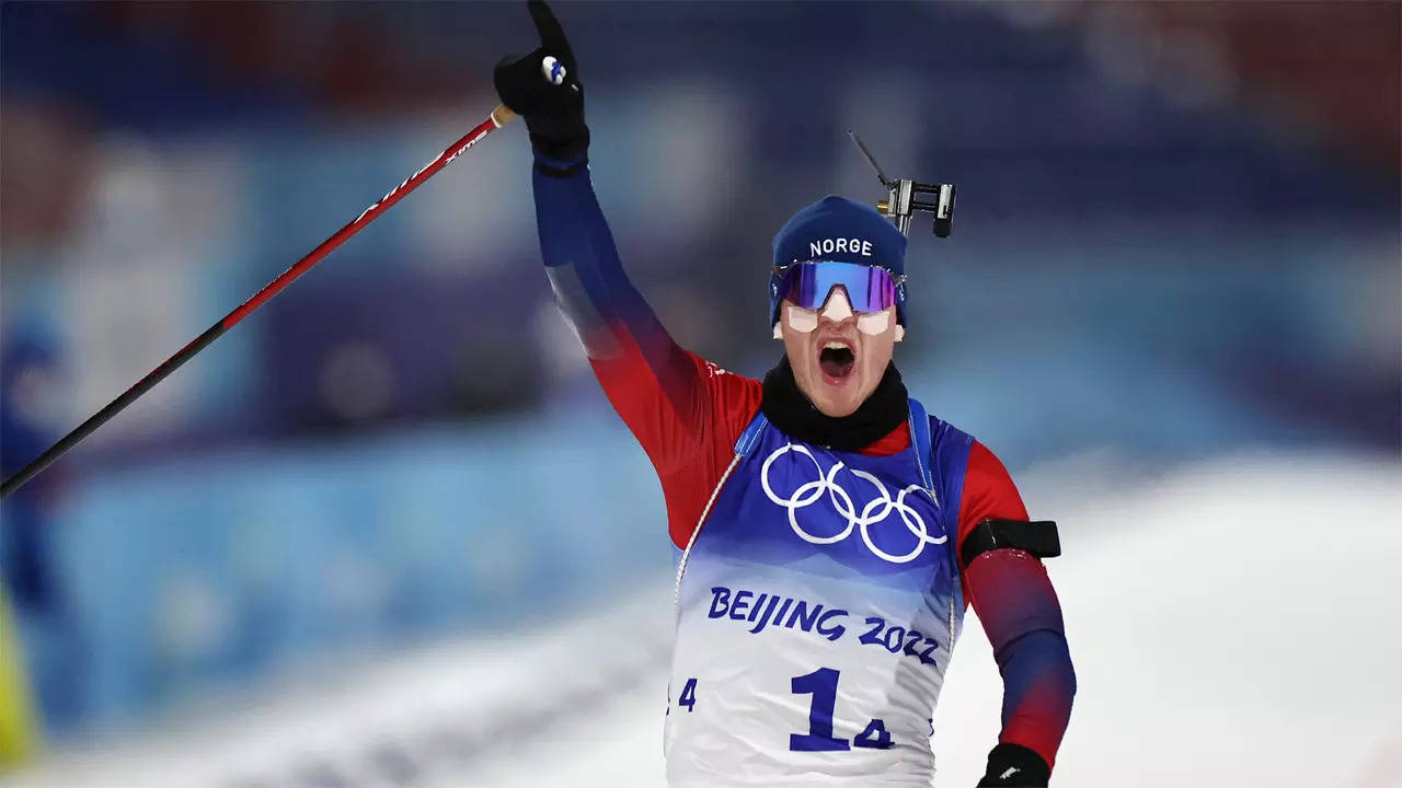 Vinter-OL: Brilliant Boe vinner blandet stafett skiskytinggull for Norge |  Flere sportsnyheter