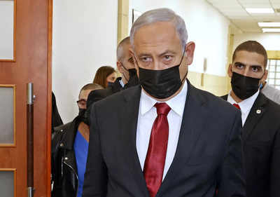 Reports of spyware use on key witness roil Netanyahu trial